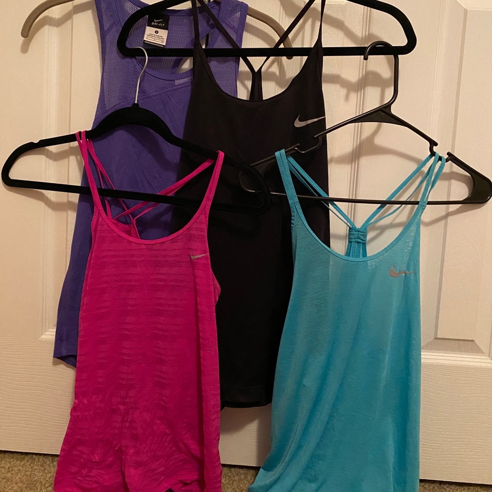 🥳4/$25🥳 Nike dri fit tank tops